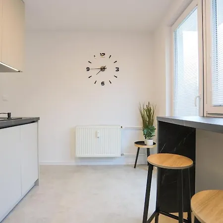 Moderny - Centrum * Považská Bystrica