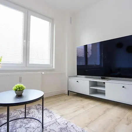 Moderný - Centrum * Považská Bystrica